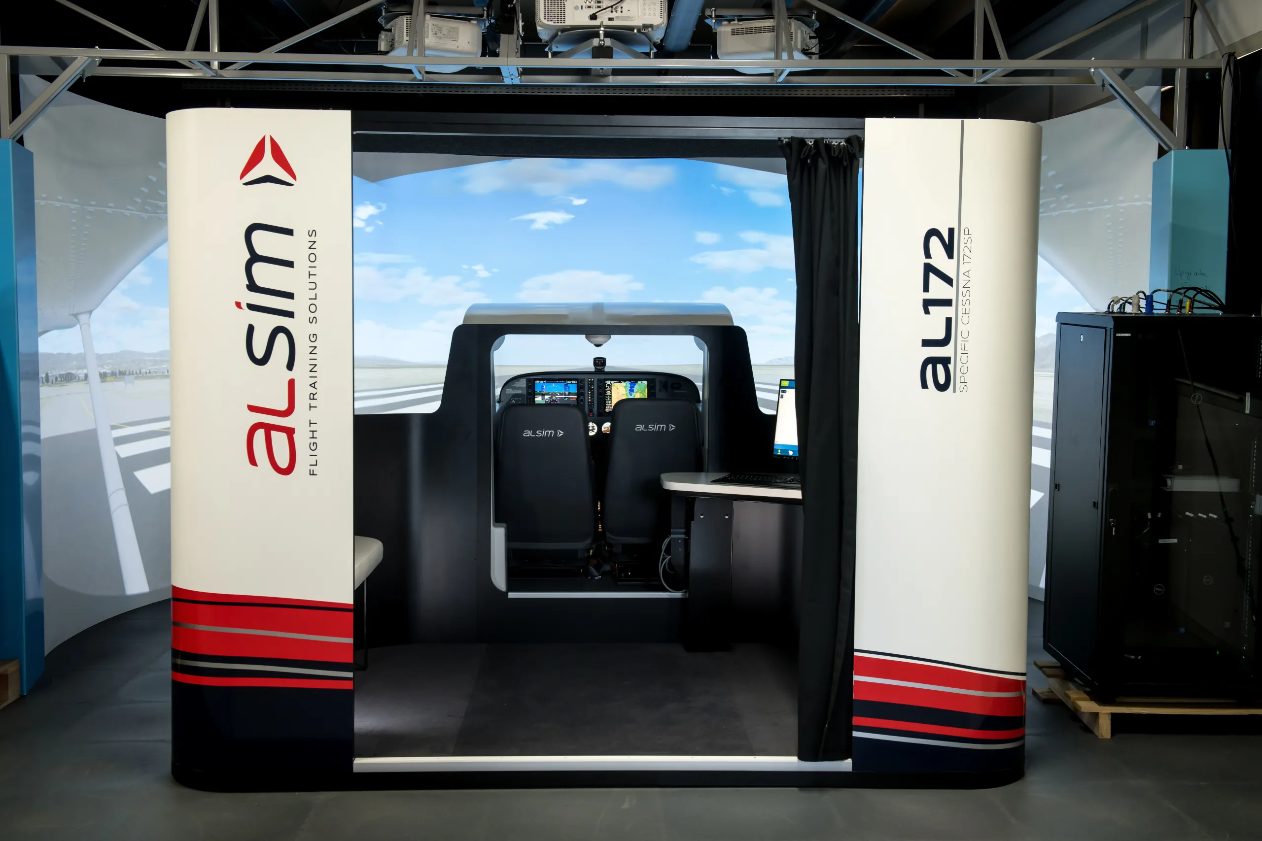 Alsim AL172 simulator cockpit used for instrument training at Cirrus Aviation